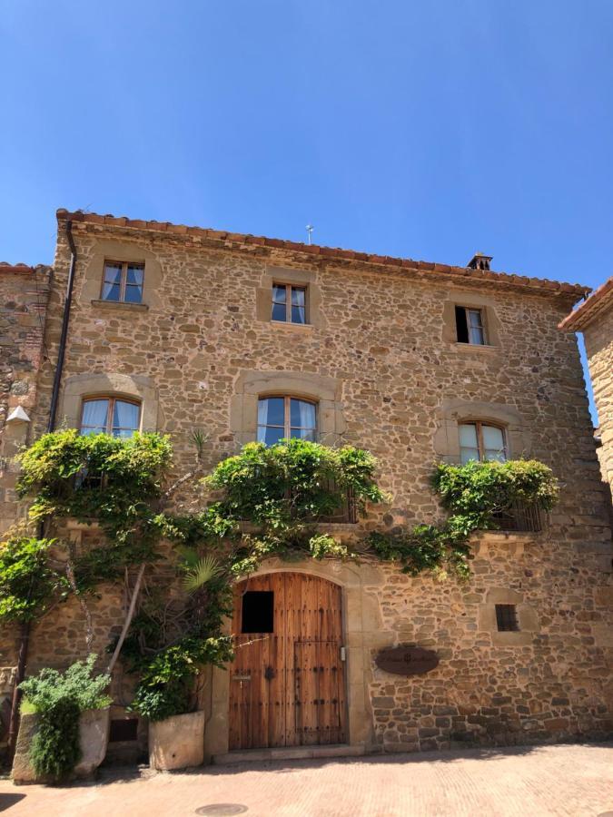 El Palauet De Monells - Adults Only Hotel Exterior photo